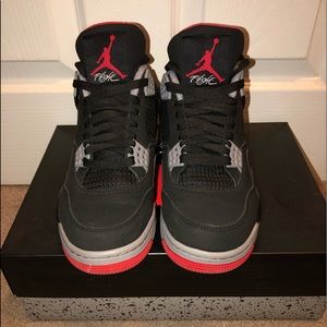 Air Jordan 4 Retro 2019 Sneakers